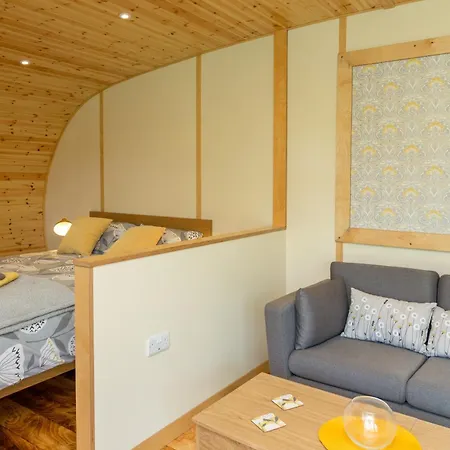 Apartment Brownthwaite Luxury Pod With Hot Tub At Fell View Park Kirkby Lonsdale