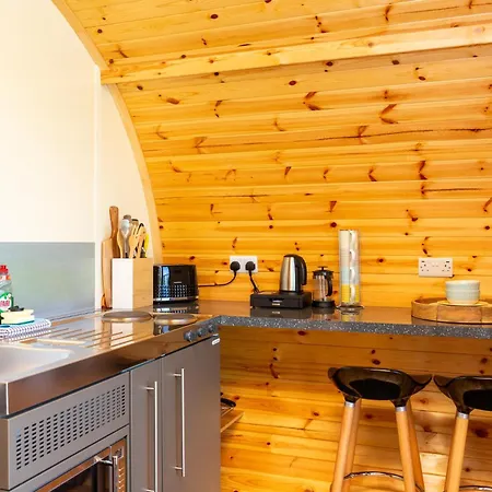 Апартаменты Brownthwaite Luxury Pod With Hot Tub At Fell View Park Kirkby Lonsdale