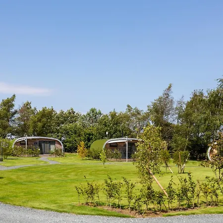 Brownthwaite Luxury Pod With Hot Tub At Fell View Park Kirkby Lonsdale Apartment *